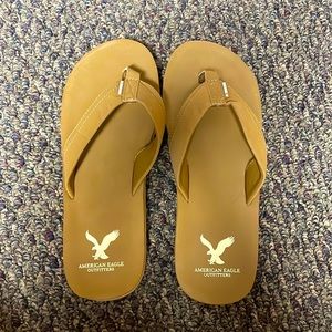 Mens Sandals - LIKE NEW